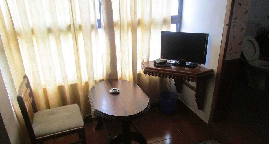 Mahalakshmi Tourist Home, Munnar 4